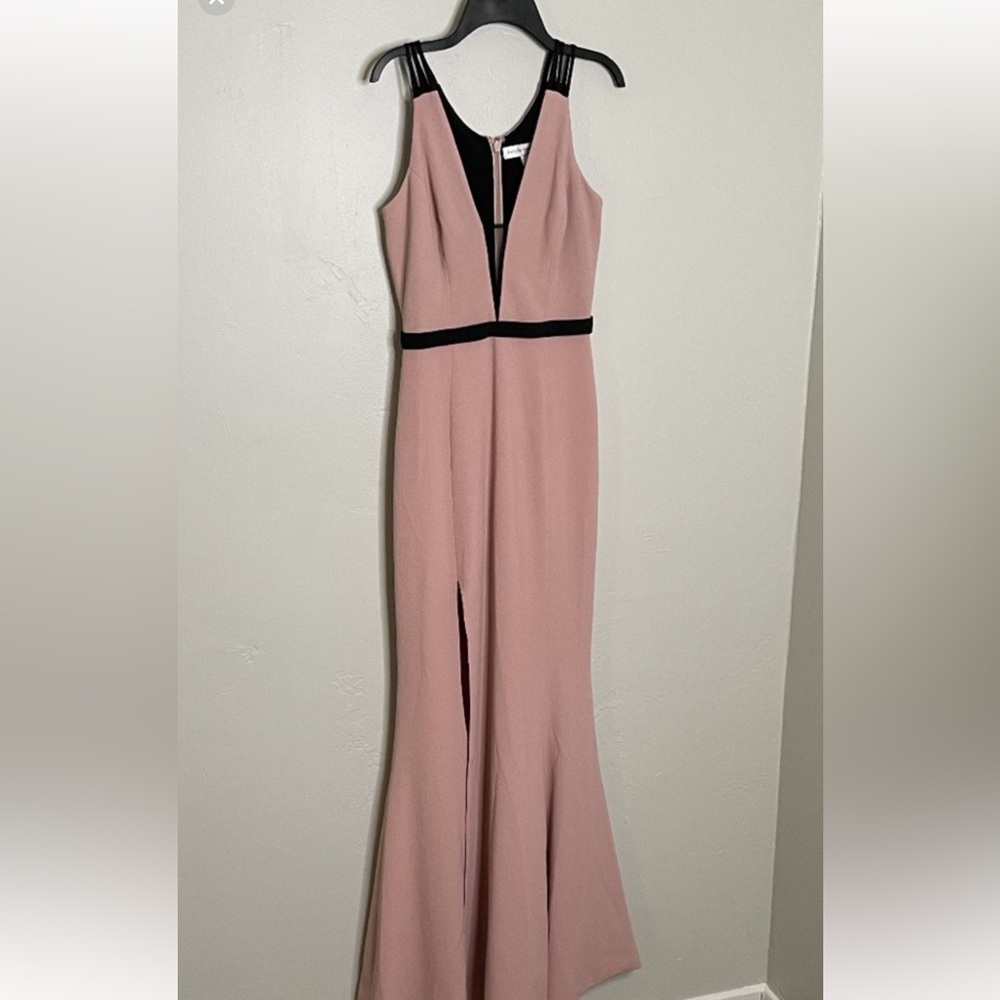 Dress of Population